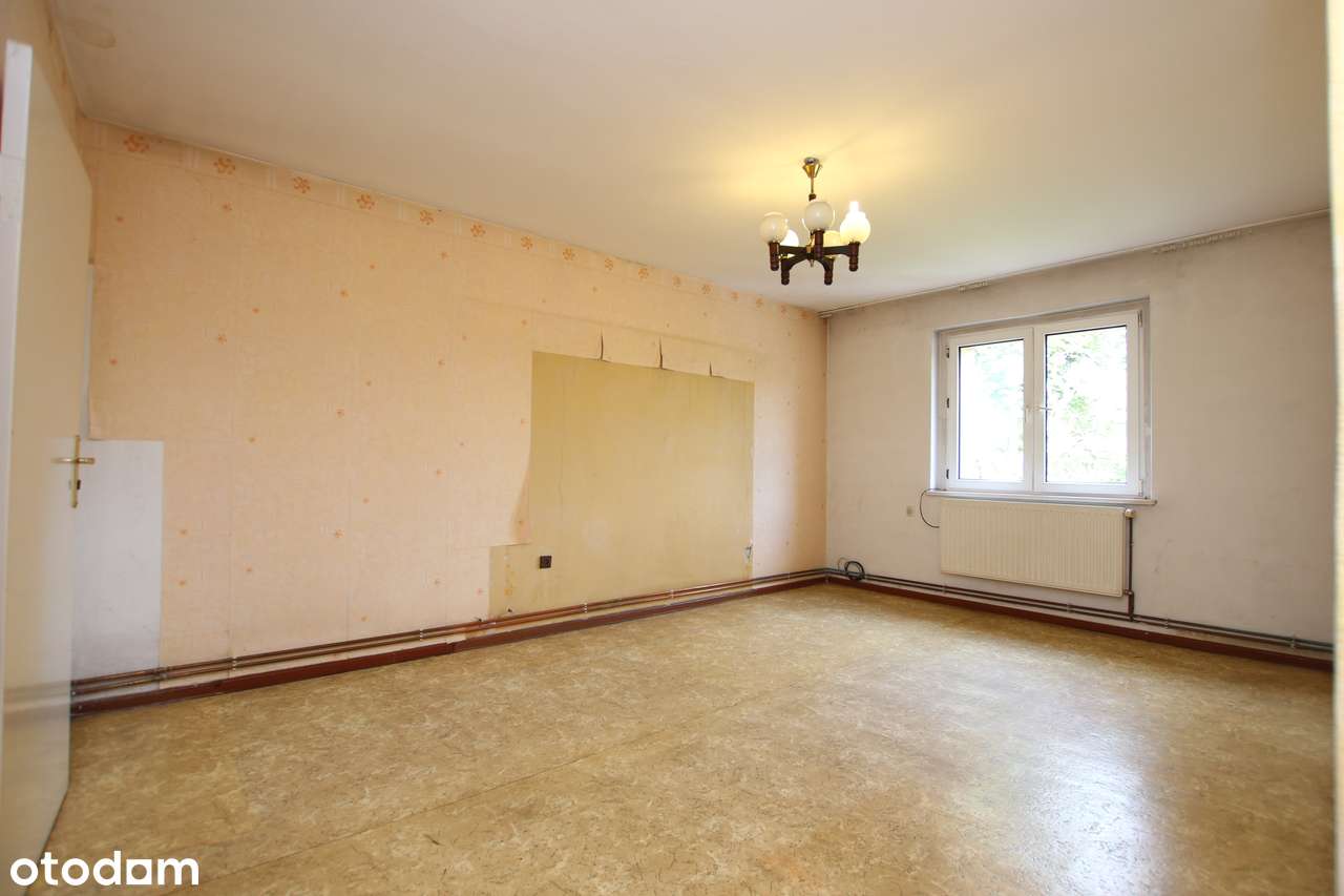 Możliwość urządzenia dwóch kawalerek, bez większych remontów.-1