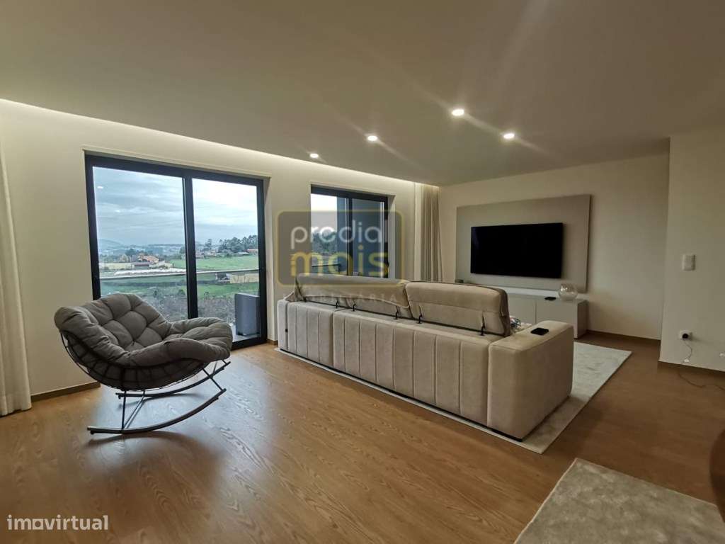 MORADIA T3 C/ NOVA - CAVALÕES - Grande imagem: 4/24