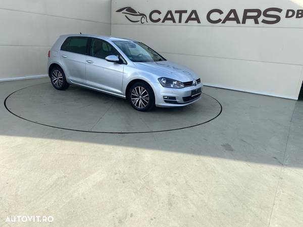 Volkswagen Golf 2.0 TDI BlueMotion Technology Allstar - 22