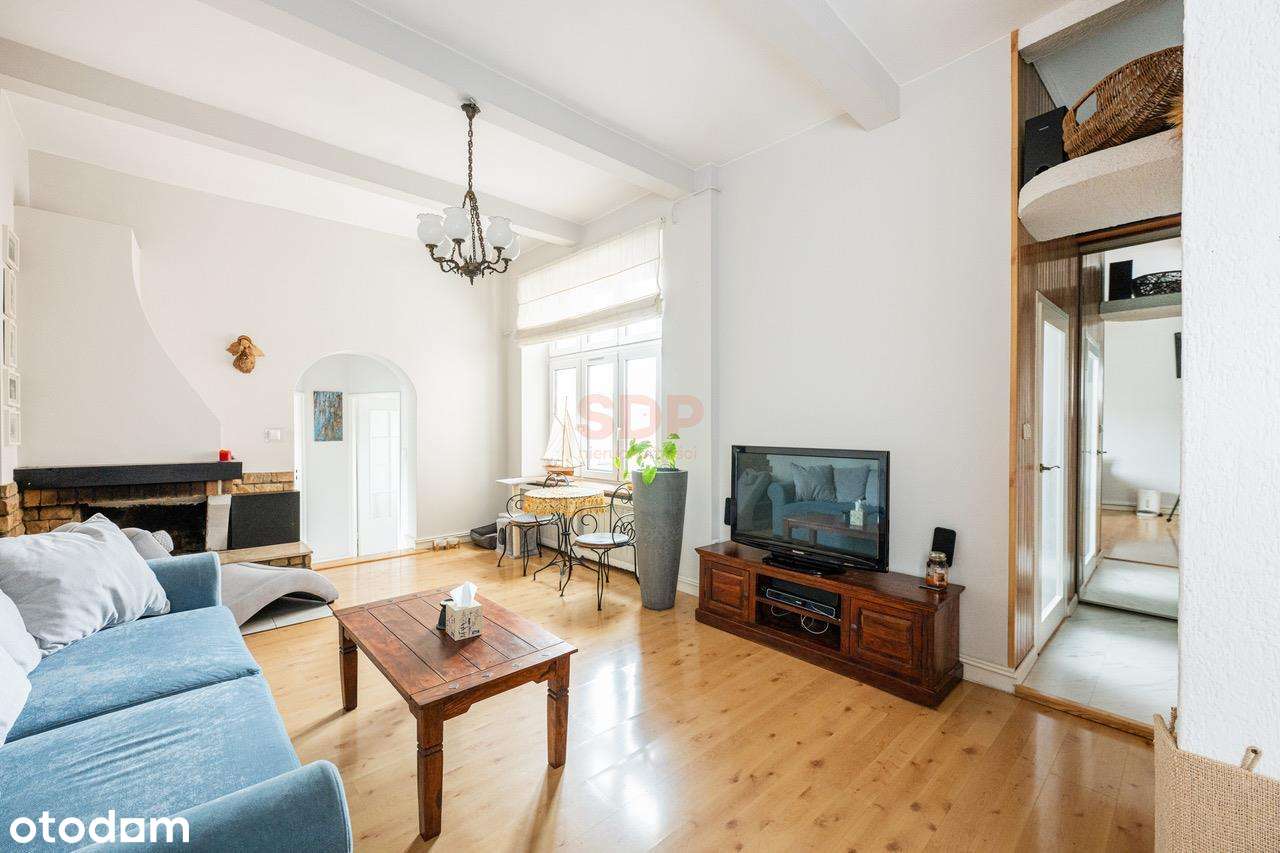 Komfortowe mieszkanie w pięknej kamienicy - Pełny obrazek: 2/19