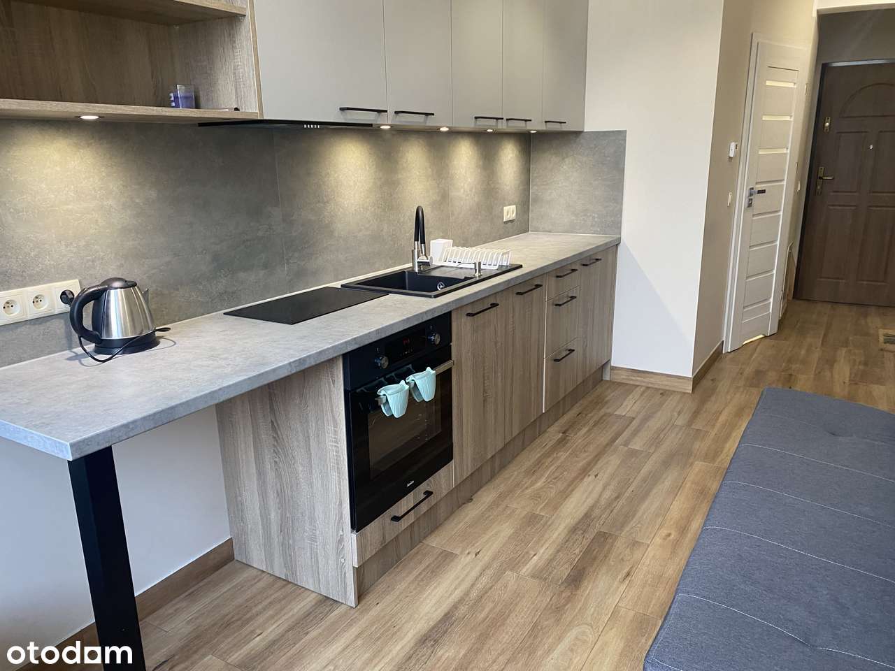 Nowa kawalerka z antresolą - Pełny obrazek: 2/8