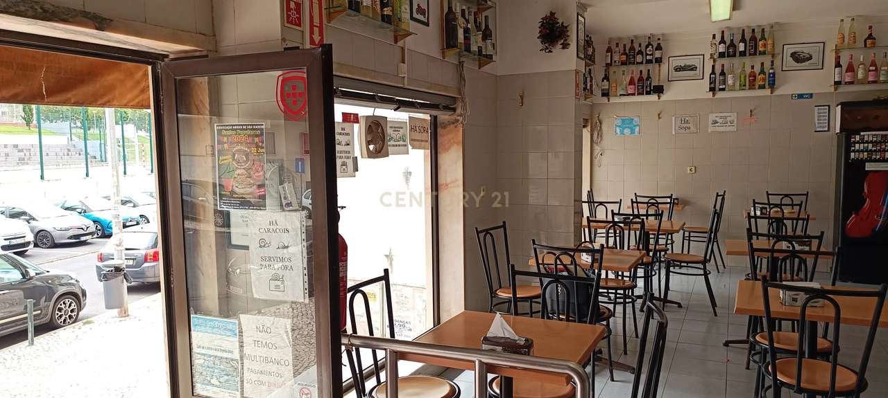 Loja com 2 Pisos no Cacém - Grande imagem: 4/17