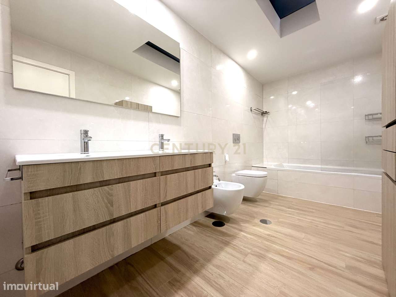 Moradia T3 Térrea em A Ver-o-Mar, Póvoa de Varzim — apenas a 250 metro - Grande imagem: 4/18