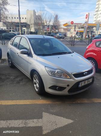 Ford Focus 1.8 TDCi Ghia - 8