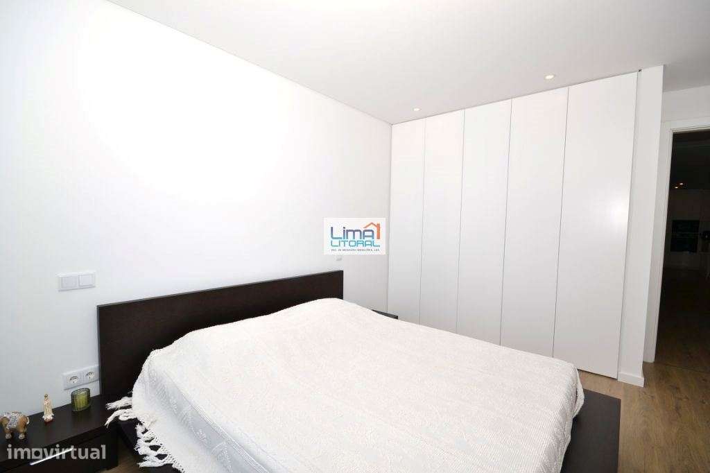 Moderno apartamento T3 - condomínio fechado com piscina-17