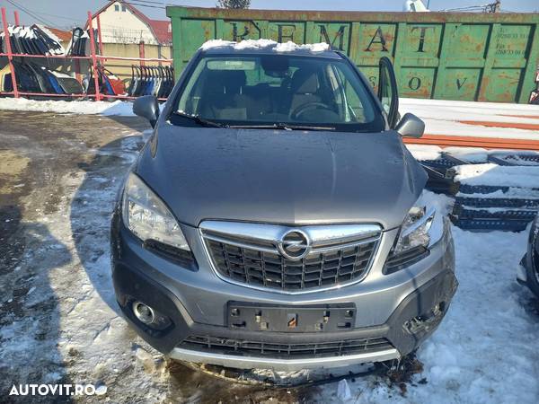 Dezmembram Opel Mokka 4x4 1.7 CDTi - 4