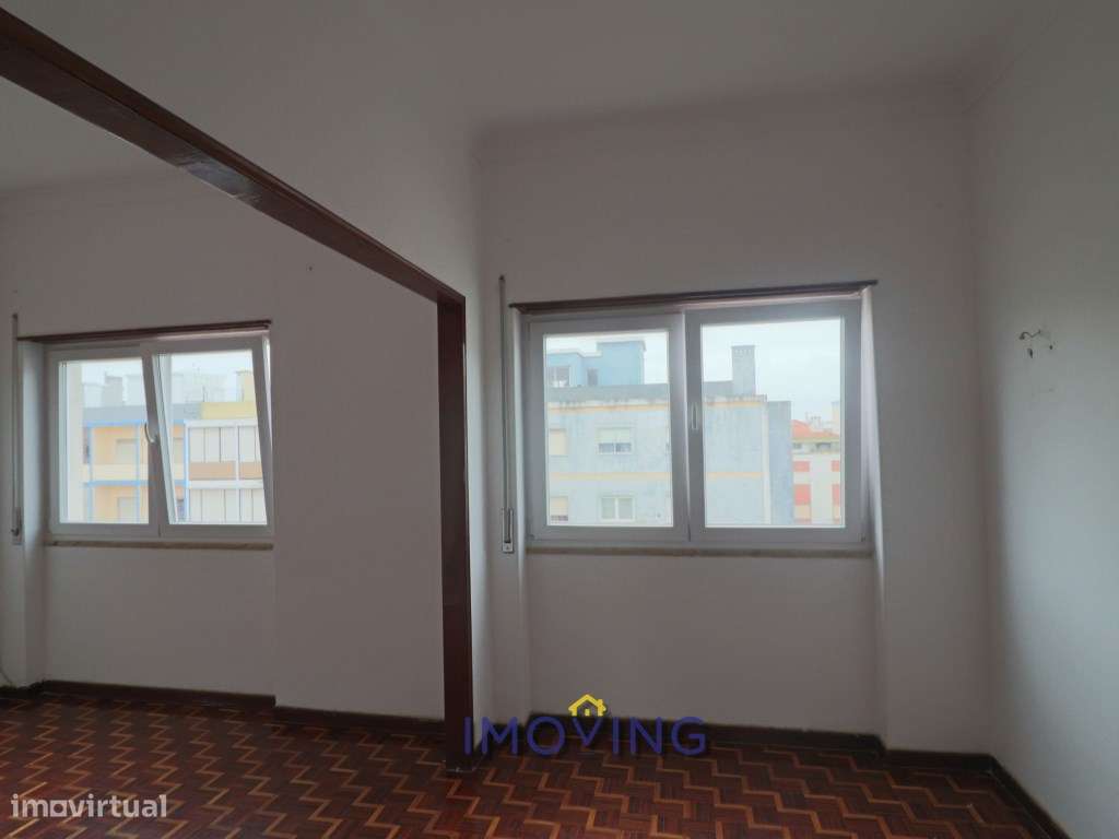 Apartamento T2 para venda na Verderena, Barreiro - Grande imagem: 2/23