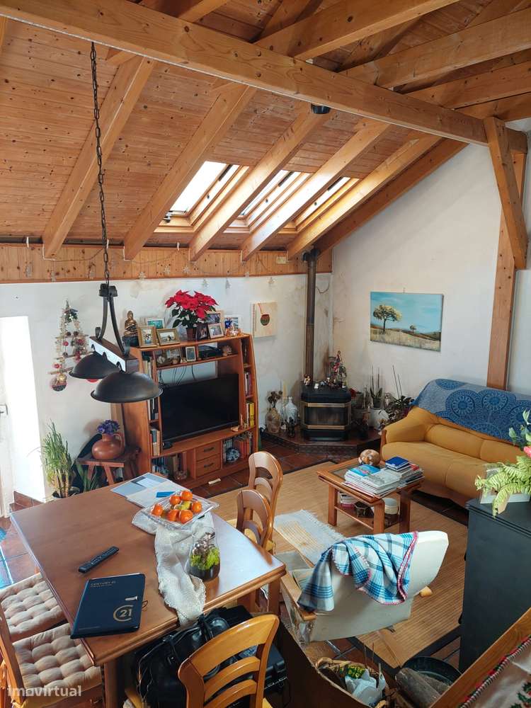 Moradia T1+1 de charme rústico excelente para habitação / investimento - Grande imagem: 4/17