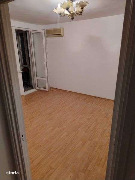 Proprietar, Sos Giurgiului, Berceni, metrou, in spatele Pietei Progresul
