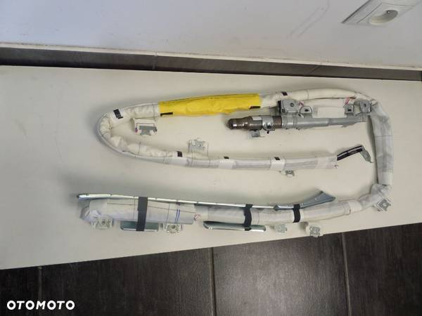 TOYOTA VERSO 09-16 KURTYNA PRAWA AIRBAG PODUSZKA - 2