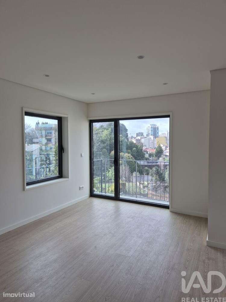 Apartamento T1 em Cedofeita, Santo Ildefonso, Sé, Miragaia, São Nicola - Grande imagem: 2/12