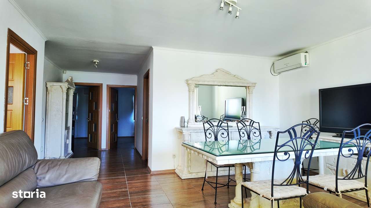Vindem casa in Lumina-10