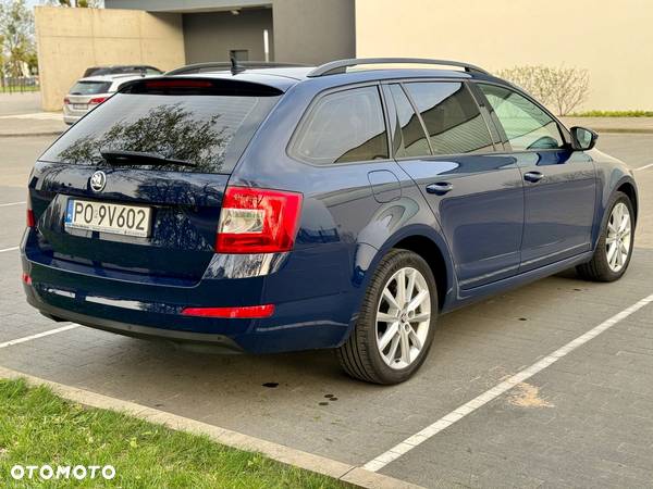 Skoda Octavia 2.0 TDI Style DSG - 4