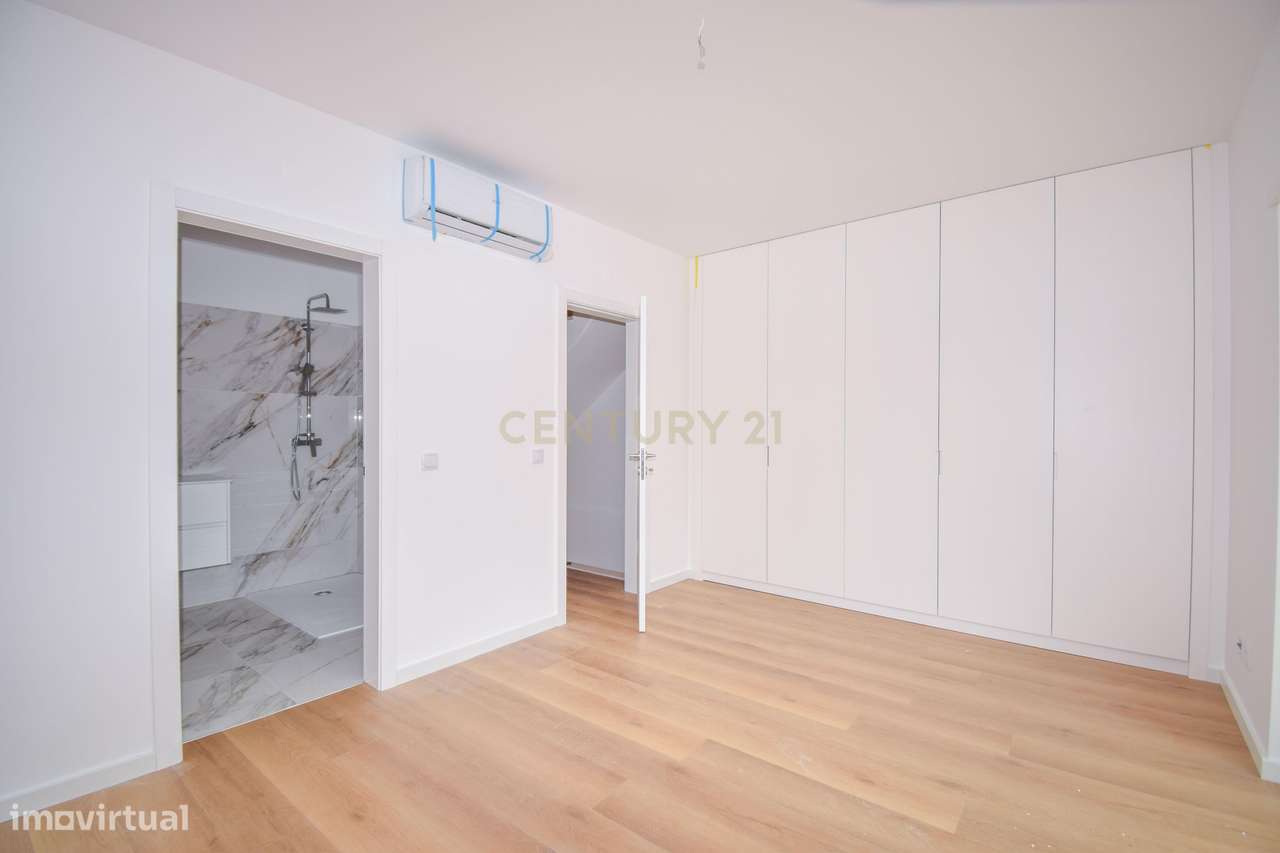 Moradias Condomínio fechado Belas Garden  T2+1 e T3+1-20