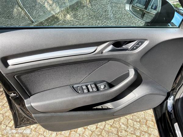 Audi A3 Sportback 1.6 TDI Sport - 4