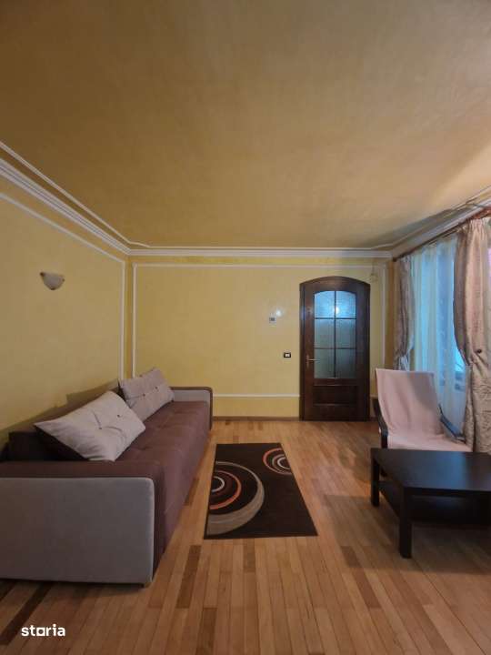 Inchiriere Garsoniera tip studio – Centru Istoric Brasov - Imagine principală: 2/9