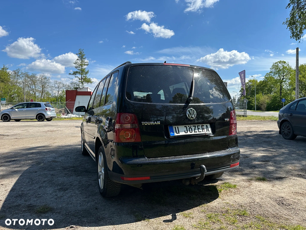 Volkswagen Touran 1.4 TSI United - 8