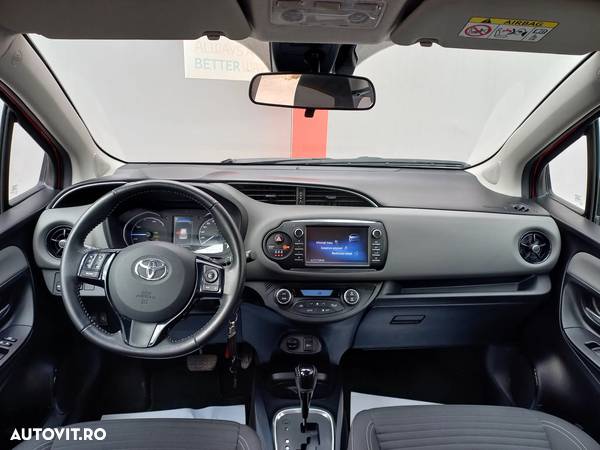 Toyota Yaris 1.5 VVT-i HSD Luna - 11