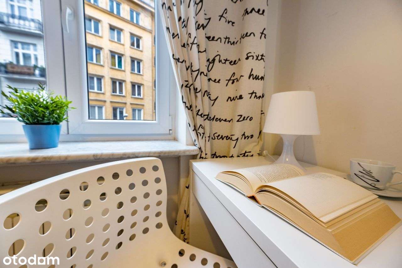 Trzypokojowe mieszkanie w zabytkowej kamienicy-8