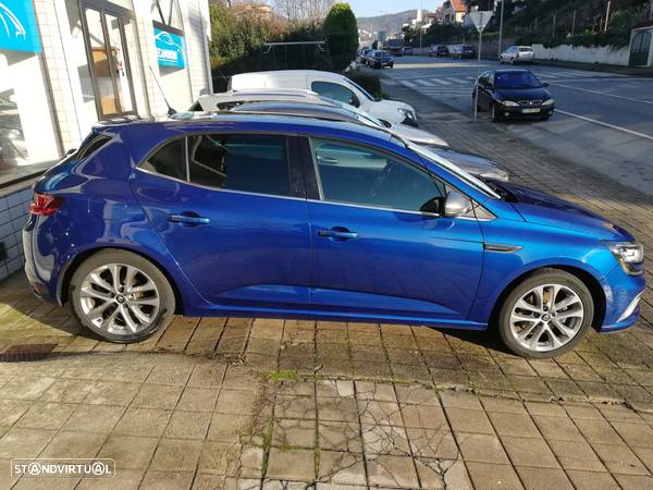 Renault Mégane ENERGY dCi 130 GT LINE - 2