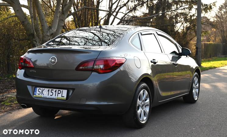 Opel Astra - 15