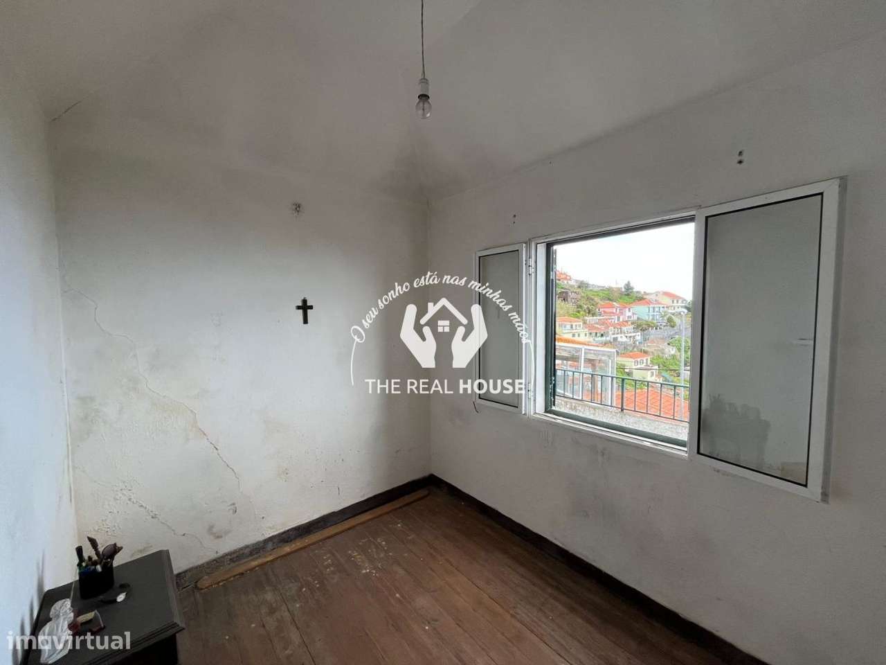 Moradia independente T2-19