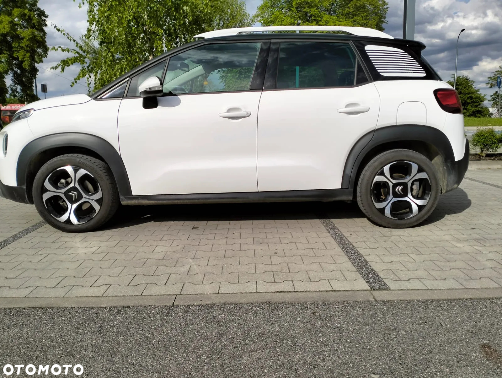 Citroën C3 Aircross 1.2 PureTech GPF Shine S&S EAT6 - 5