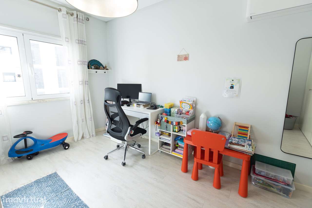 Apartamento T3 na Praceta Vale de Gatos, Amora-18