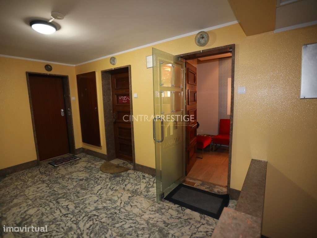 Sintra Estefânia . Escritório com 2 salas ,no Coração da Vila de Si...-5