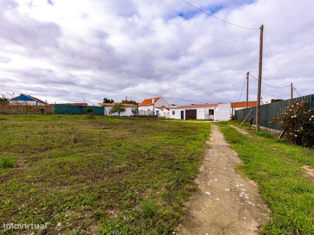 Moradia T3 Isolada com 1000 m² + Terreno Contíguo de 1200 m² - Cast...-35