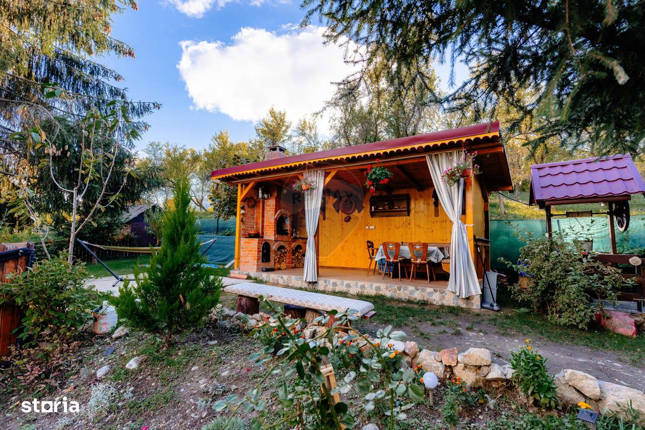 Vânzare pensiune renovată 2025 – 6 camere, Corbșori (Poenari) - Imagine principală: 3/20