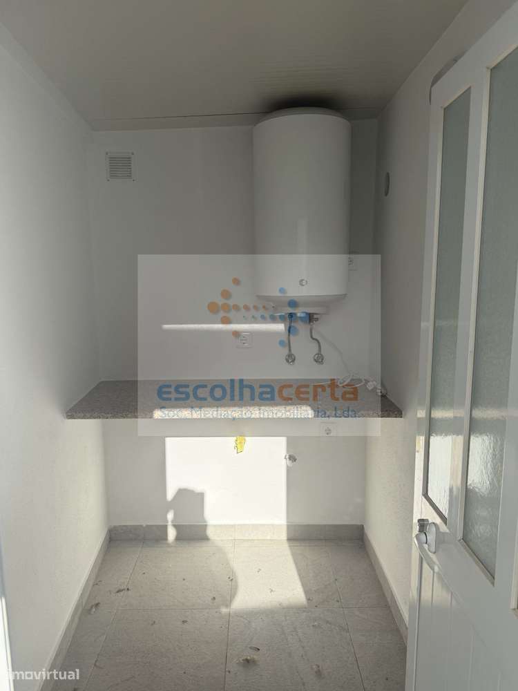 Moradia historica totalmente renovada-8