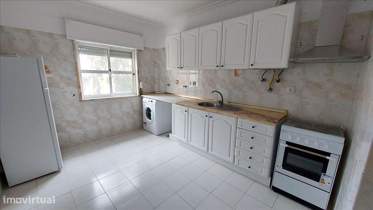 Apartamento T2 em Sintra - Grande imagem: 4/15