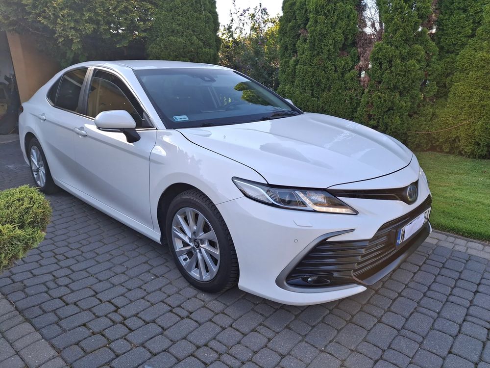 Toyota Camry 2.5 Hybrid Comfort CVT 2021