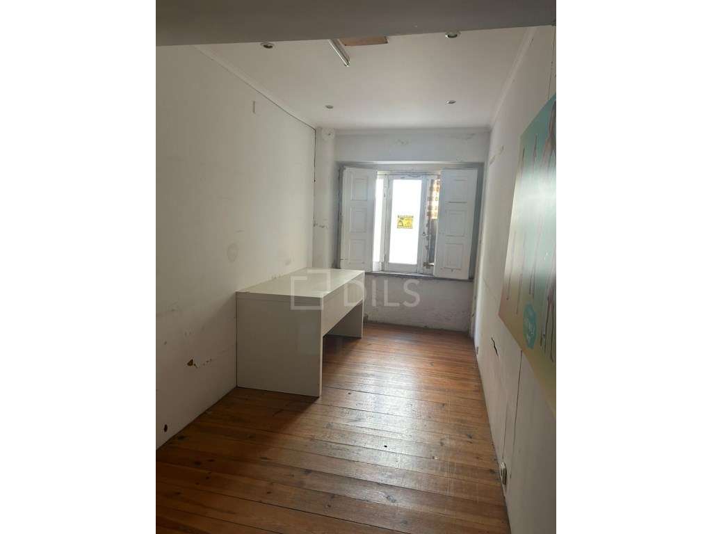 Loja para Arrendamento em Campo de Ourique - Grande imagem: 5/20