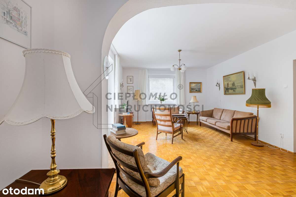 Unikatowe mieszkanie w bliskim sąsiedztwie lasu-1