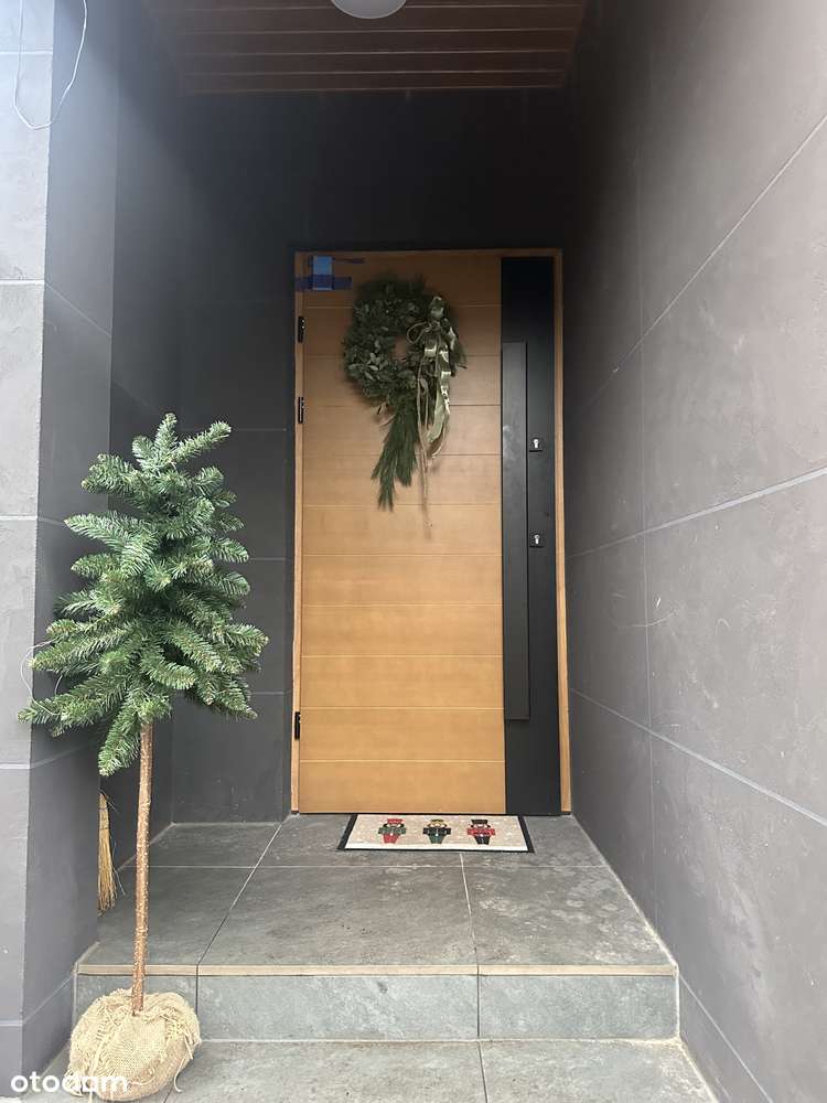 Przestronny dom z dwoma miejscami parkingowymi w Zielonce - Pełny obrazek: 5/19