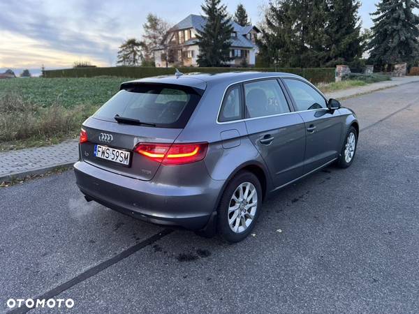 Audi A3 1.2 TFSI Ambition S tronic - 4