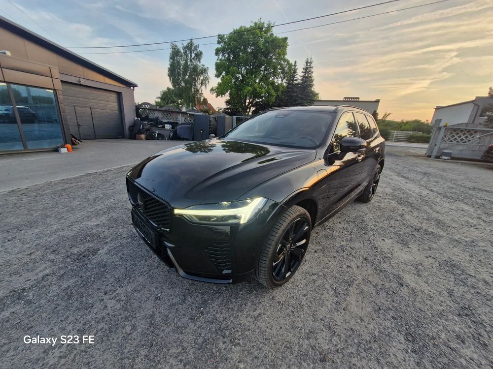 Volvo XC60 II T8 AWD Recharge Ultimate Black Edition 2025
