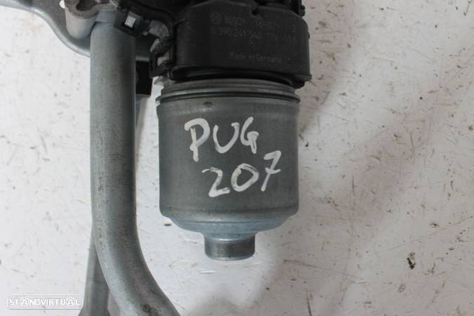 Motor Limpa Para Brisas Peugeot 208 - 5