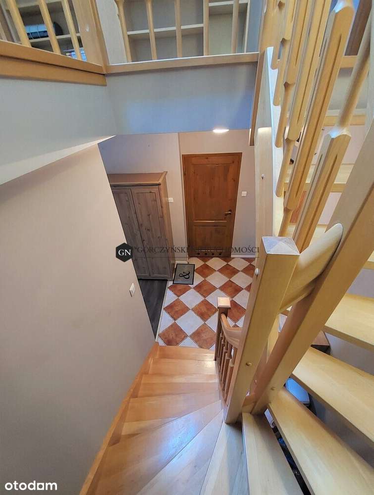 Krzyki, Partynicka/Duże dwupoziomowe z antresolą-10