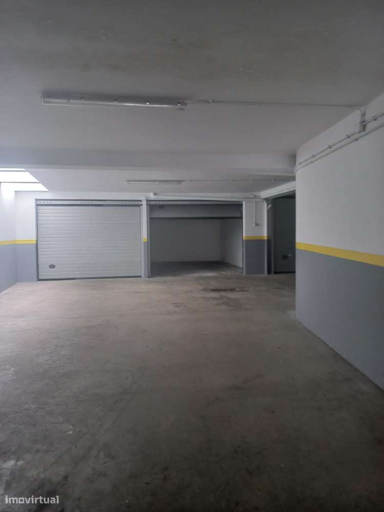 ARRENDA GARAGEM BOX - VILA NOVA DE GAIA - Grande imagem: 4/4