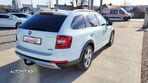 Skoda Octavia Combi Diesel 2.0 TDI 4X4 DSG Scout - 11