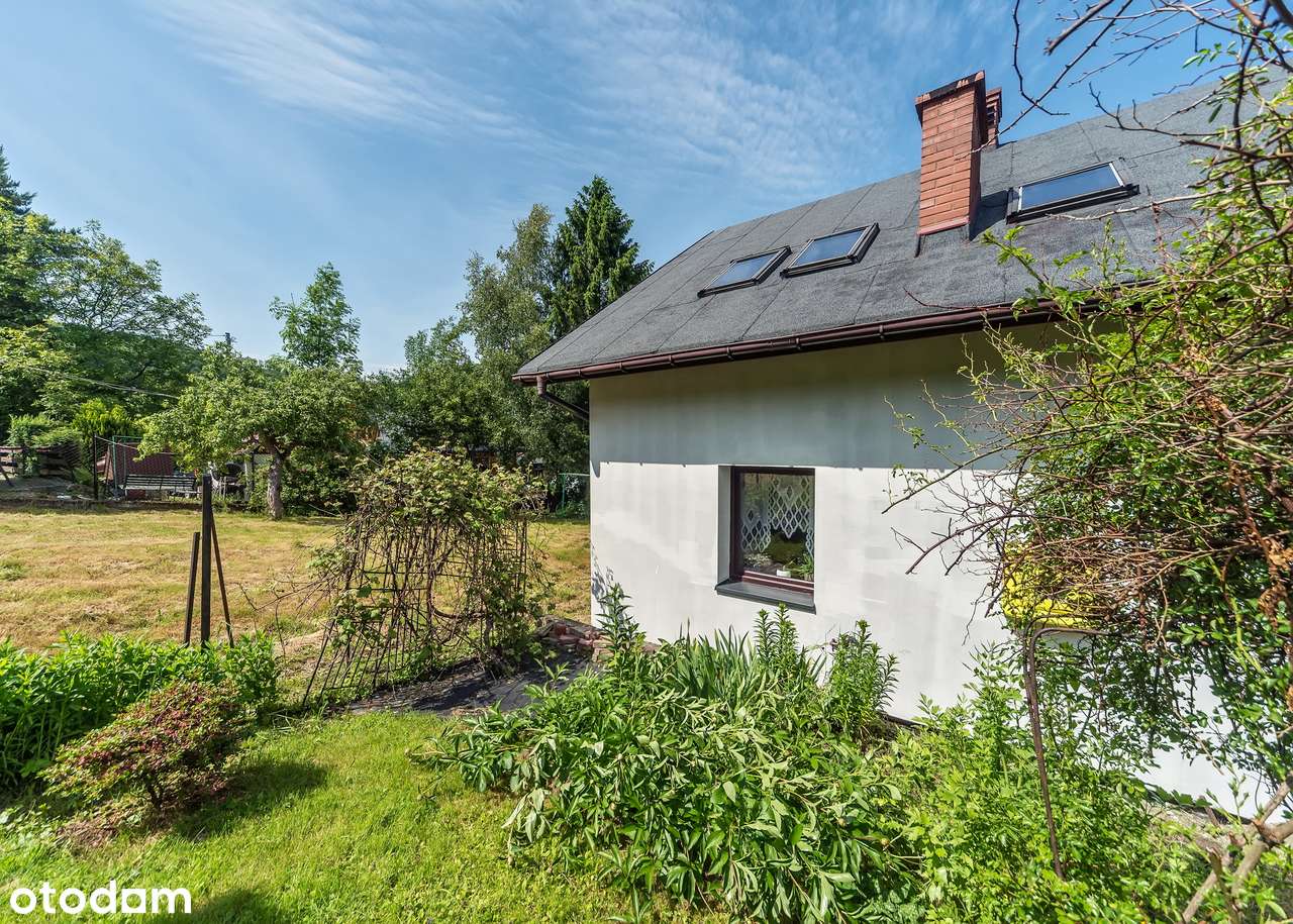 Dom na dużej działce w Bystrej, widoki na góry-0