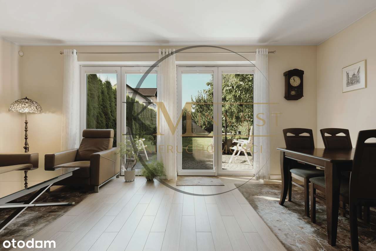 Słoneczny dom z ogrodem, garażem w bryle, kominkiem, w cichej okolicy-10