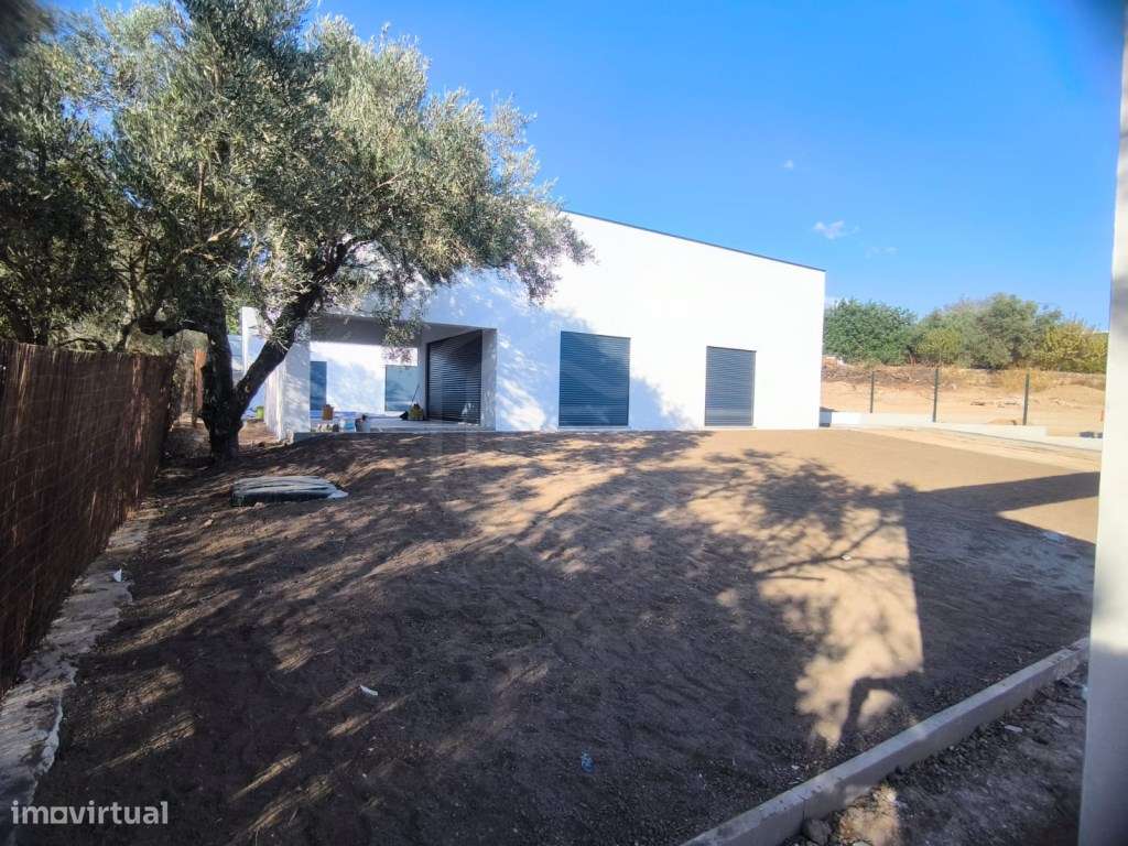 Moradia V3 com Piscina, Próxima de Loulé, Algarve - Grande imagem: 4/34