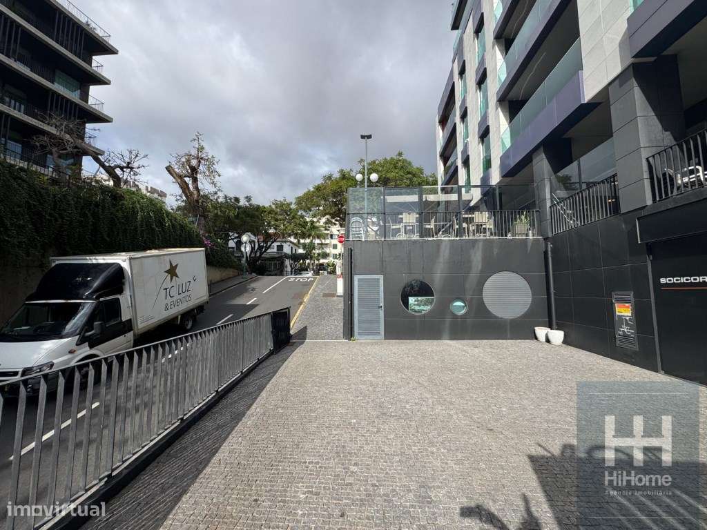 Espaço comercial na Avenida do Infante | Sé, Funchal - Grande imagem: 5/20