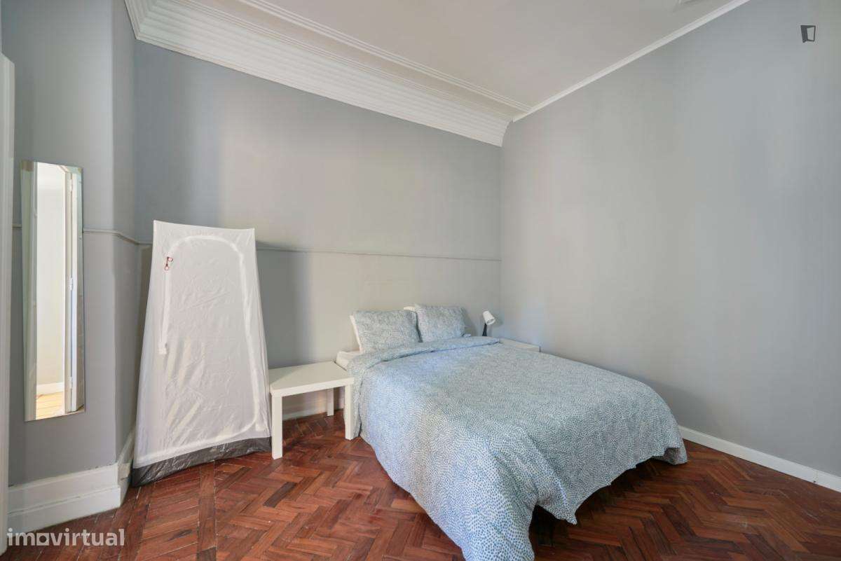 Quarto - localizado em Saldanha Lisbon - Grande imagem: 4/7