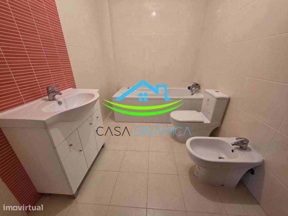 Moradia semi-nova nunca habitada-3