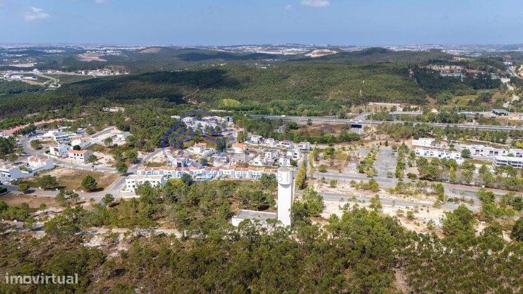 Moradia T4 com3 suites isolada-10